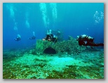 Lago di Capo D'Acqua nel Parco Nazionale del Gran Sasso e Monti della Laga.