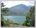 From Anversa degli Abruzzi, through the Sagittario Gorges, arriving at Lake Scanno