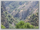Von Anversa degli Abruzzi durch die Sagittario-Schluchten bis zum Lago di Scanno
