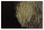 Sala de las Concreciones y Lago Negro. Una de las zonas más pintorescas de la cueva gracias a la presencia constante del agua.