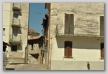 Pietracamela durante il periodo estivo. Una passeggiata verso i Prati di Tivo da quota 950 a 1450 metri.