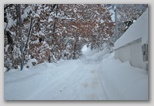 La nevicata del 3 febbraio 2012: le foto scattate domenica a L'Aquila e dintorni. La zona di Scoppito sotto il Monte Calvo.