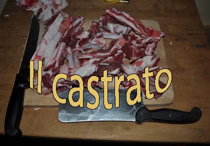 Le costatine di castrato alla brace