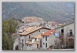 Val di Rose nel Parco Nazionale d'Abruzzo, Lazio e Molise: Civitella Alfedenza, punto di partenza della nostra escursione